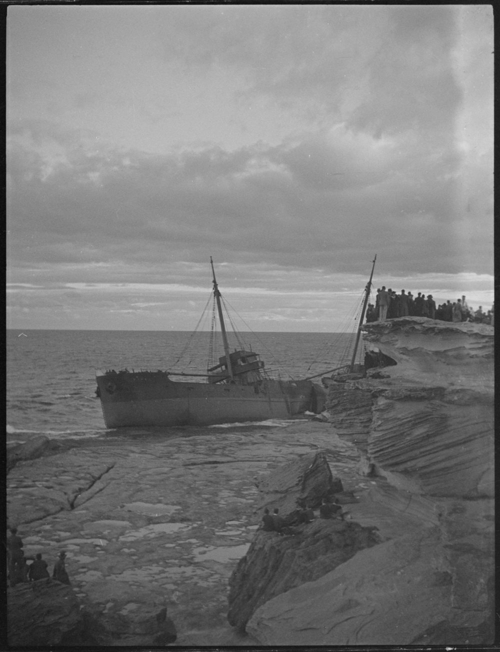 Shipwrecked Steam Collier Minmi Cape Banks Botany Bay La Perouse 1937 City Of Sydney Archives