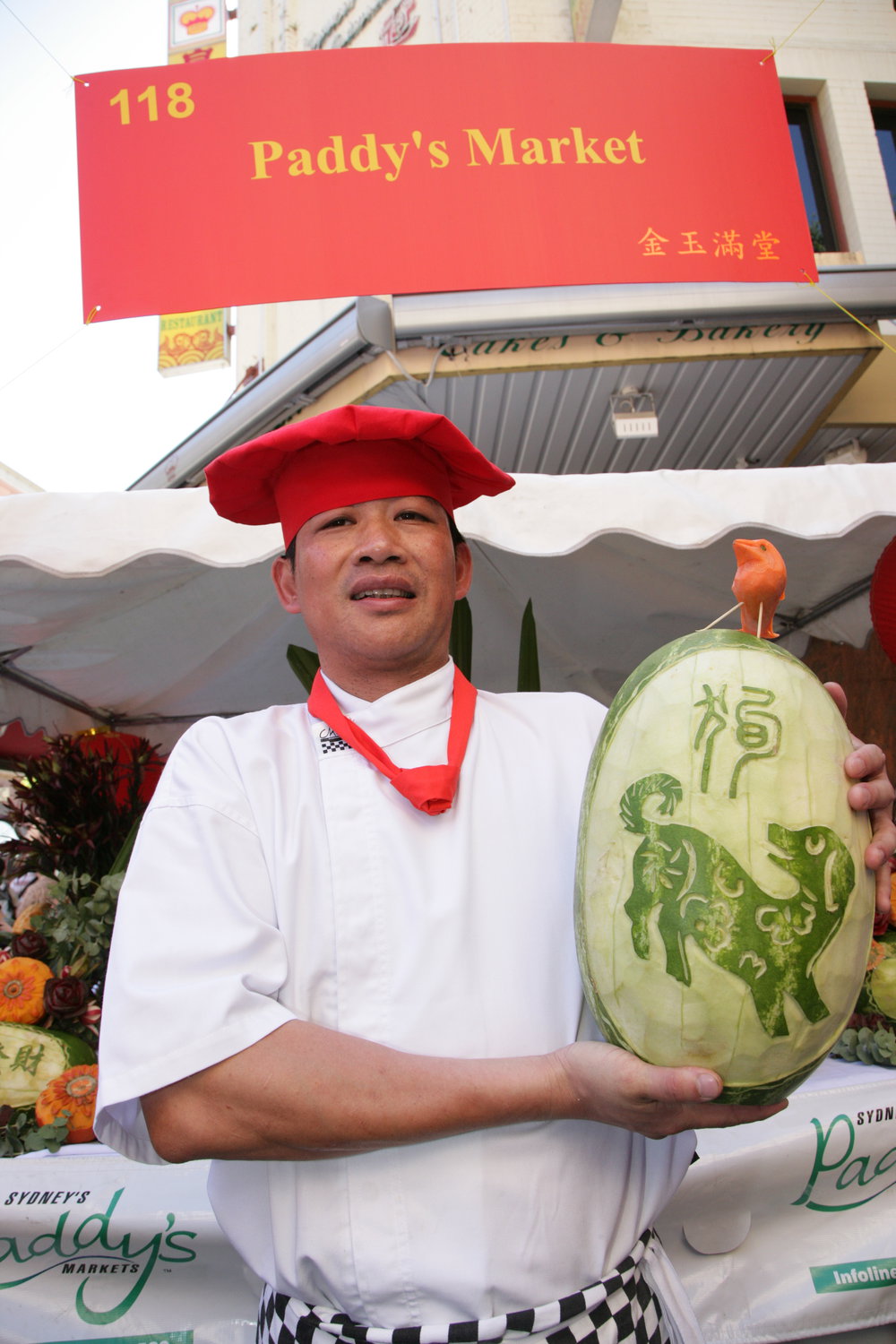 chinese new year hay market