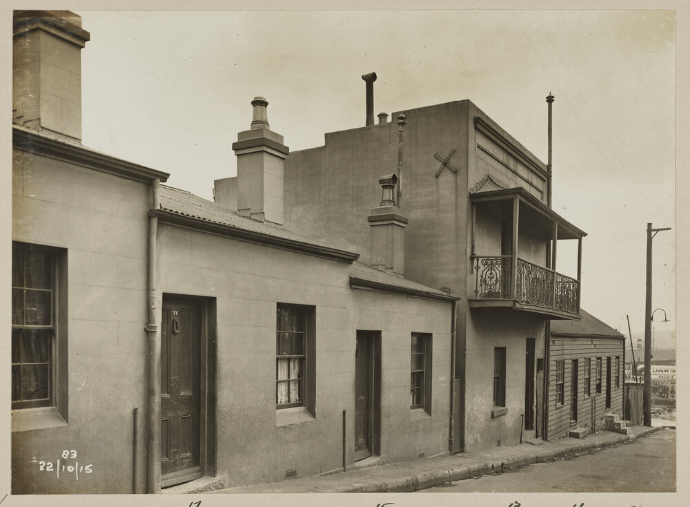 Print Streetscape with houses in Harwood Lane Pyrmont, 1915 City of