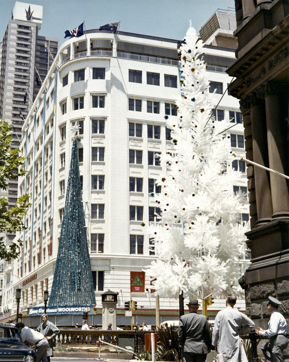 Christmas decorations, Sydney Town Hall looking to Woolworths ...