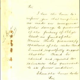 Memorandum: James Lowe, City Surveyor, informs about the complaints made about the footway on Bligh 