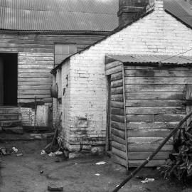Glass Negative - Dwelling in Campbell Street Surry Hills, 1901