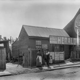 Glass Negative - Dwelling in Campbell Street Surry Hills, circa 1902