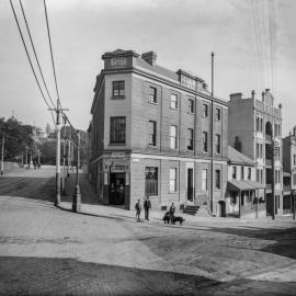 Glass Negative - Hero of Waterloo Hotel, Lower Fort and Windmill Streets Millers Point, circa 1907