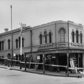 Glass Negative - McInerny's Commercial Hotel in George Street Sydney, circa 1908