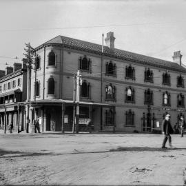 Glass Negative - Government Savings Bank of New South Wales, corner of Liverpool and College Streets Darlinghurst, 1917