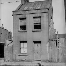Glass Negative - Terrace in Hill Street Surry Hills, 1918