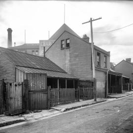 Glass Negative - Housing in Hutchinson Street Surry Hills, 1920