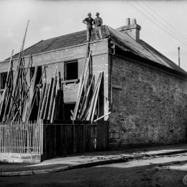 Glass Negative - Building demolition in Adelaide Street Surry Hills, 1920