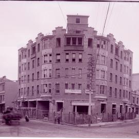 Glass Negative - Construction of the Great Western Coffee Palace, Haymarket, 1914