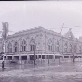 Glass Negative - Construction of the W P Manning Building, Haymarket, 1914