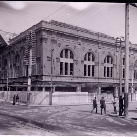 Glass Negative - Construction of the W P Manning Building, Haymarket, 1914