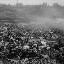 Glass Negative - Fowler's Tip, Camperdown, 1922