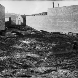 Glass Negative - Ferns yard, Gordon Street Camperdown, 1922