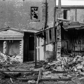 Glass Negative - Building targeted for demolition in Harwood Street Pyrmont, 1922