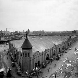 Glass Negative - Fruit and vegetable markets, Haymarket, circa 1920