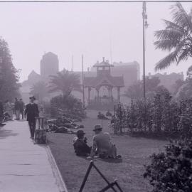 Glass Negative - Wynyard Park, York Street Sydney, circa 1910