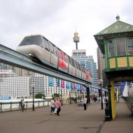 Monorail over Pyrmont Bridge, 2004