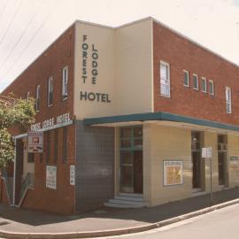 Forest Lodge Hotel on the corner of Arundel Street and Forest Street Glebe, 2000