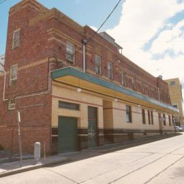 Sydney Park Hotel on the corner of King Street and Lord Street Newtown, 2000