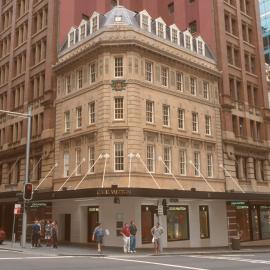 Louis Vuitton Building on the corner of King Street and Castlereagh Street Sydney, 2000