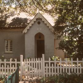Cemetery Lodge, Church Street Newtown, 2004