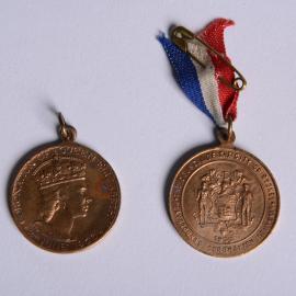 Commemorative medallion - Coronation of Queen Elizabeth II, 1953