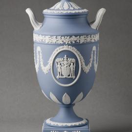 Commemorative vase - City of Sydney Sesquicentenary, 1992