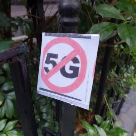 No 5G sign, Belmont Street Alexandria, 2020
