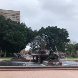 Archibald Fountain, Hyde Park Sydney, deserted during the pandemic, 2020
