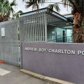 Andrew (Boy) Charlton Pool notifying temporary closure due to COVID-19 pandemic, 2020