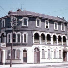 Hotel, Sir John Young Crescent Woolloomooloo, 1973