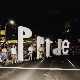 Spectators at Sydney Gay and Lesbian Mardi Gras Parade, Flinders Street Darlinghurst, 1999