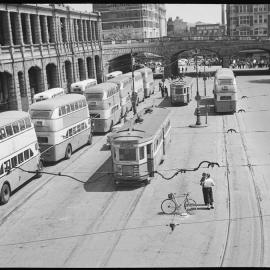 Eddy Avenue at entrance to Central Railway Station Sydney, 1960