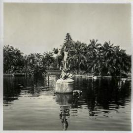 Fountain of Venus, main pond of Royal Botanic Gardens, Sydney, circa 1938