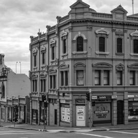 Streetscape, corner Erskine and Kent Streets Sydney, 1986