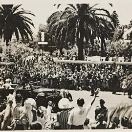 The Royal Progress motorcade for royal visit of Queen Elizabeth II, Macquarie Street Sydney, 1954