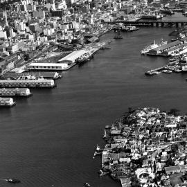 Site Fence Image - Wharves of Darling Harbour and Pyrmont, circa 1957
