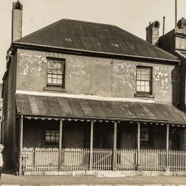 Site Fence Image - House in former Princes Street Millers Point, 1926