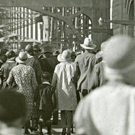 Fascia Image - Enjoying the walk across Sydney Harbour Bridge, 1932