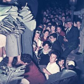 Crowd awaiting the arrival of the torch for the 1956 Melbourne Olympic Games, Sydney Town Hall, 1956