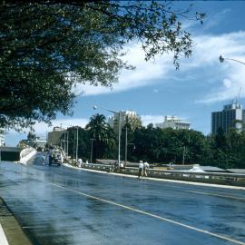Cahill Expressway and workers, Sydney, 1958-1962