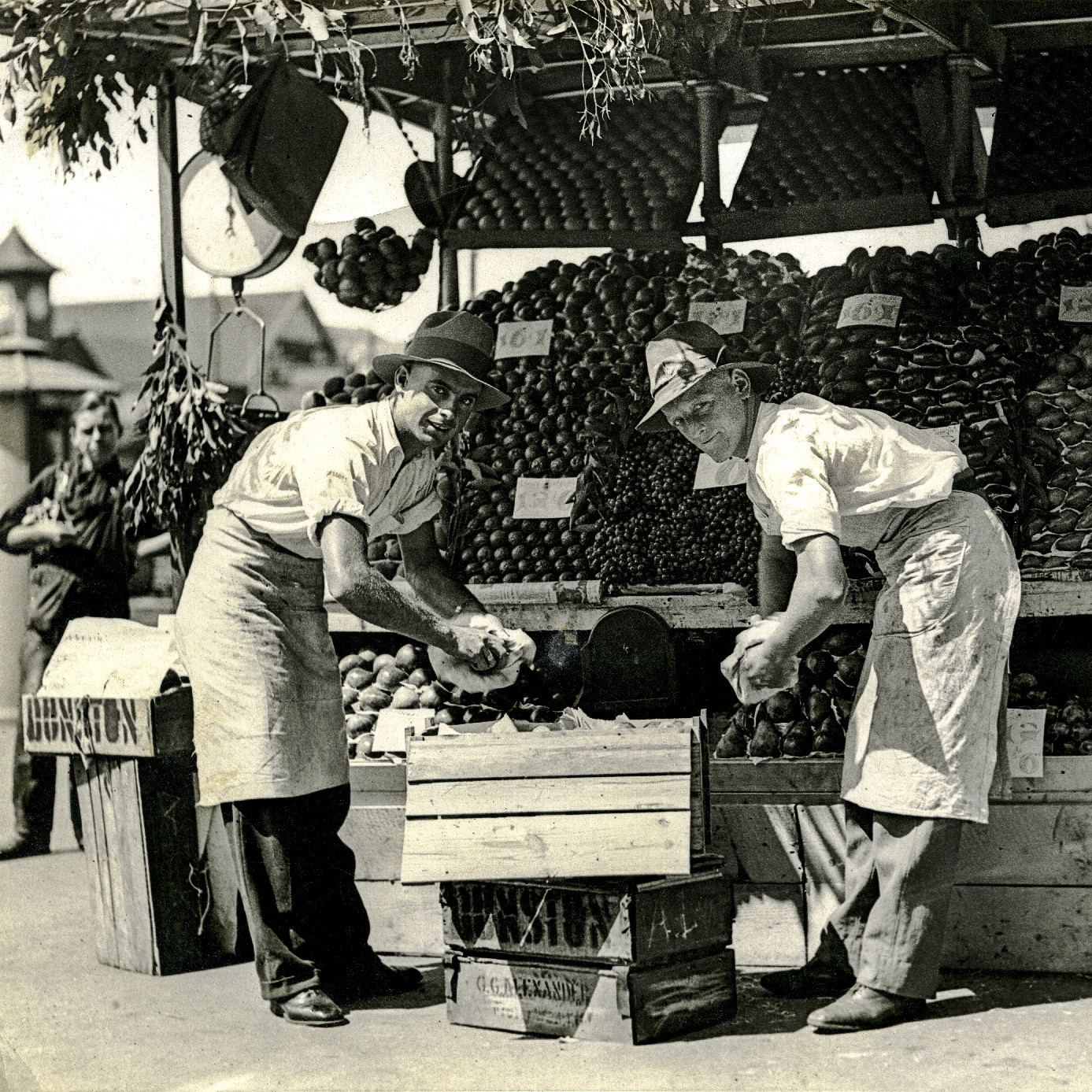 Street sellers - flowers, fruits and nuts