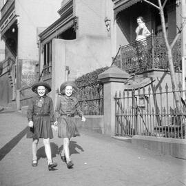 Site Fence Image - Girls on their way to Brownies, Cascade Street Paddington, 1937