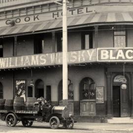 Fascia Image - Captain Cook Hotel, Flinders Street Paddington, circa 1913