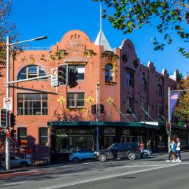 Shops, Oxford Street Darlinghurst, 2022 