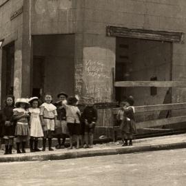 Fascia Image - John Street Pyrmont, circa 1913