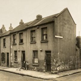 Site Fence Image - Hargrave Street at the corner of Charlotte Lane Darlinghurst, 1927