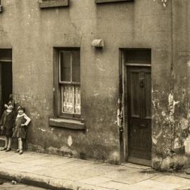 Fascia Image - Hargrave Street at the corner of Charlotte Lane Darlinghurst, 1927