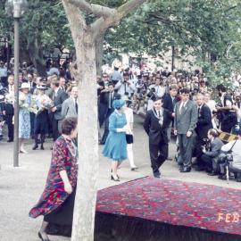 Queen Elizabeth II with Lord Mayor Frank Sartor, Sesquicentenary, Sydney Square, 1992